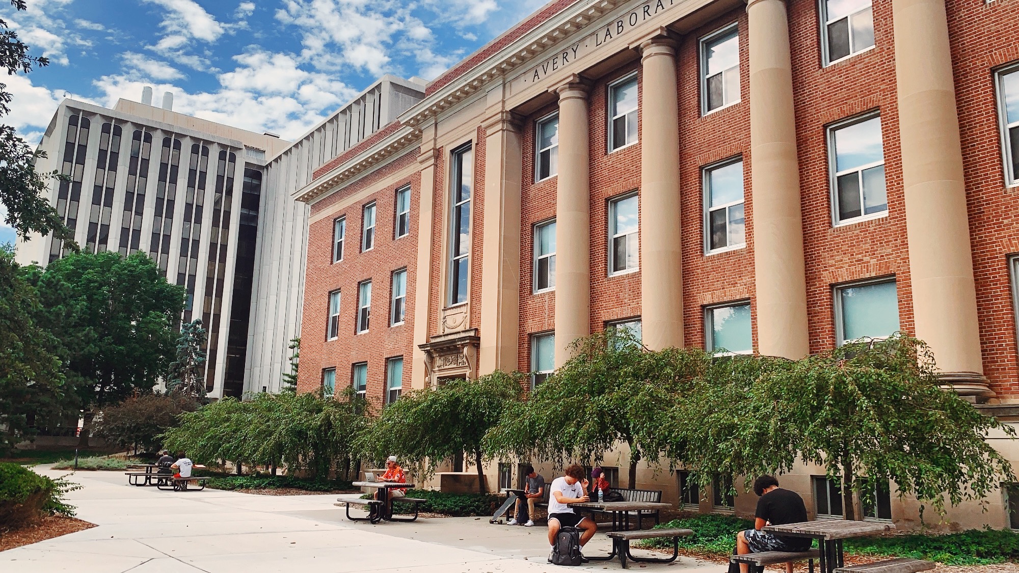 The School of Computing, located in Avery Hall.